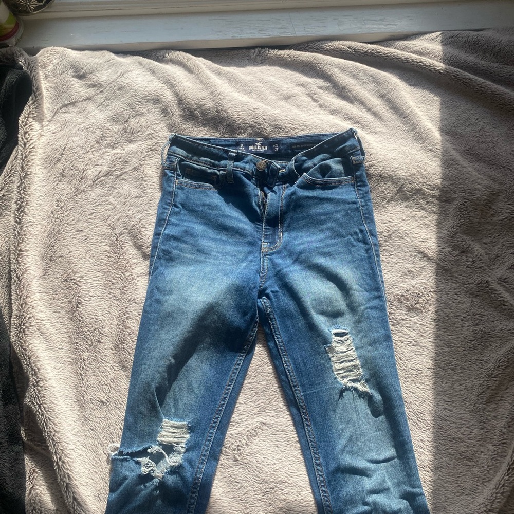 Hollister jeans